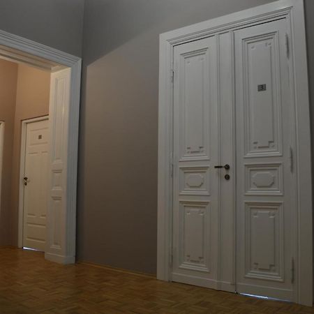 Ada Aparthouse Вроцлав Екстериор снимка