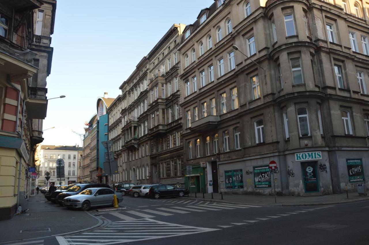 Ada Aparthouse Вроцлав Екстериор снимка