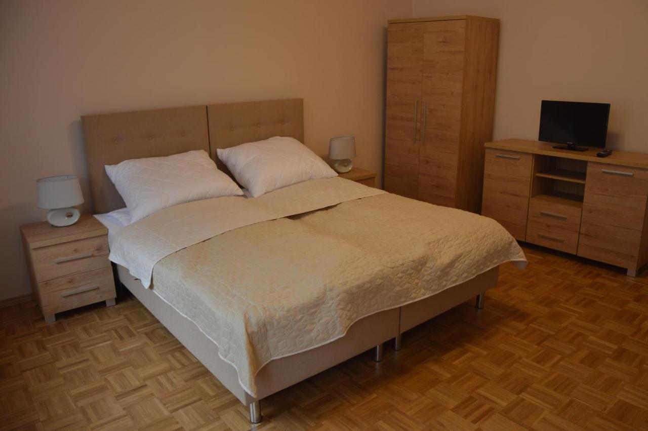 Ada Aparthouse Вроцлав Екстериор снимка